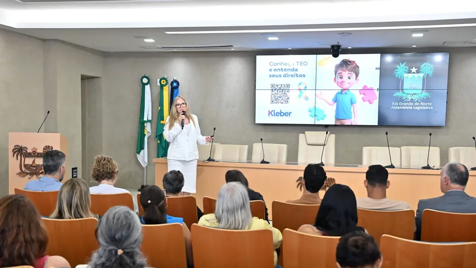 Legislativo promove debate sobre capacitação e inclusão de pessoas com autismo