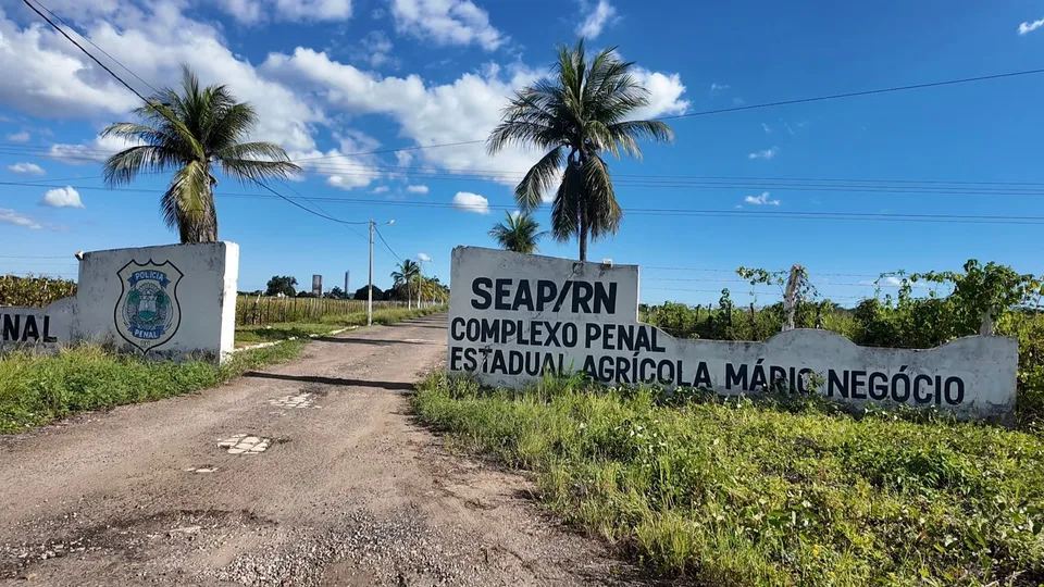 Cerca de 500 presos passam mal em unidades prisionais de Mossoró e suspeita é de intoxicação alimentar