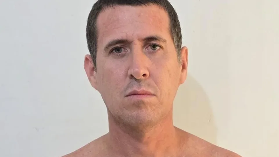 Preso que trabalhava no complexo penal de Mossoró foge após pedir para ir ao banheiro