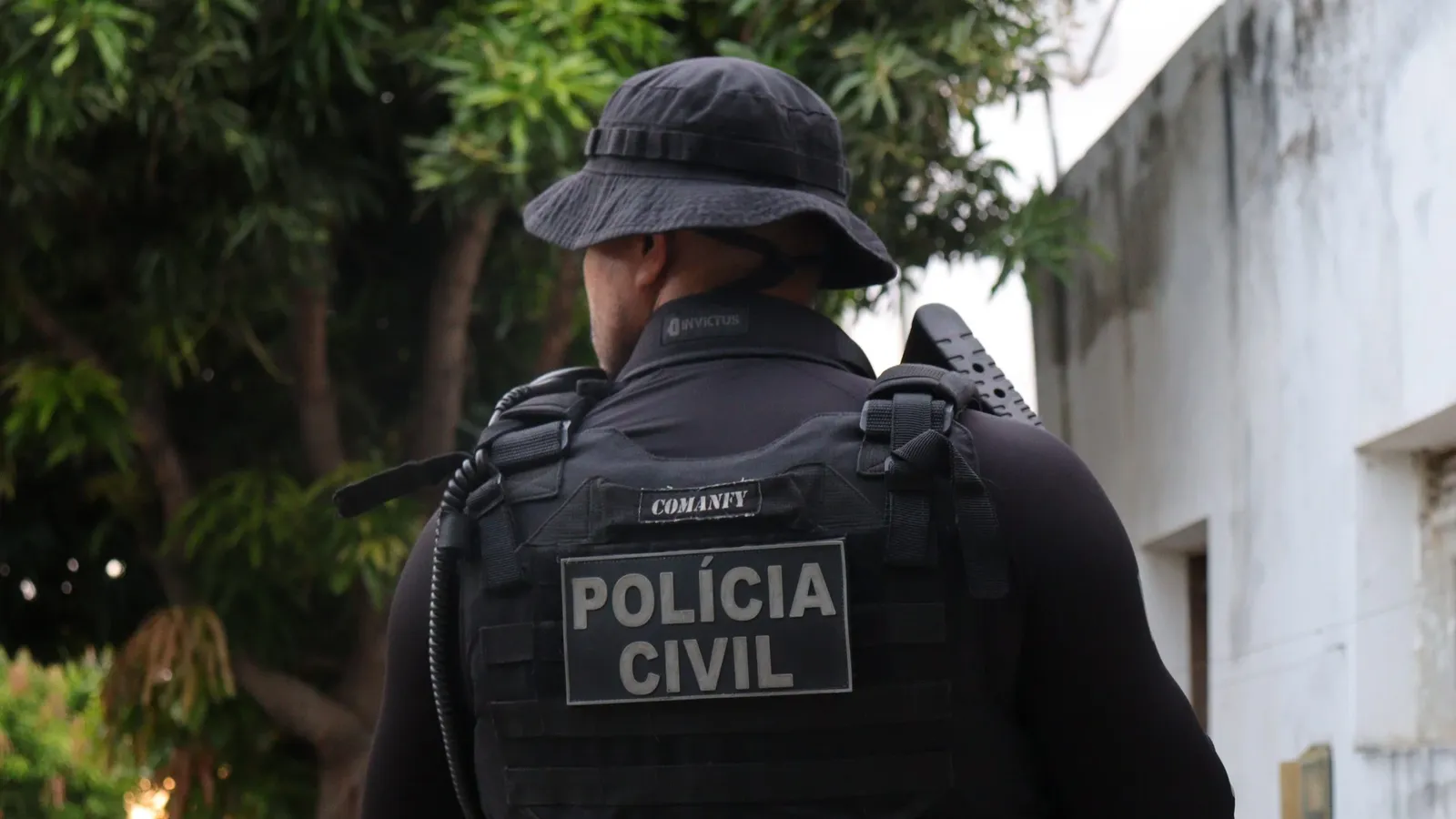 Polícia Civil prende homem em flagrante por furto e falsa identidade em Macaíba